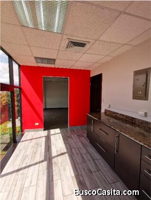 Oficina En Alquiler De 328 M² En Oficentro En Escazú; Idi: 135716
