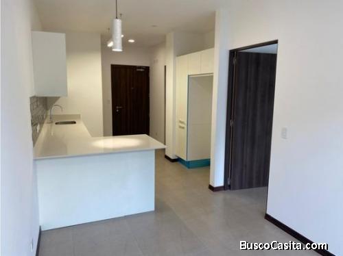 VENTA DE APARTAMENTO, SAN JOSÉ, STA ANA, CONDOMINIO URBAN FLATS