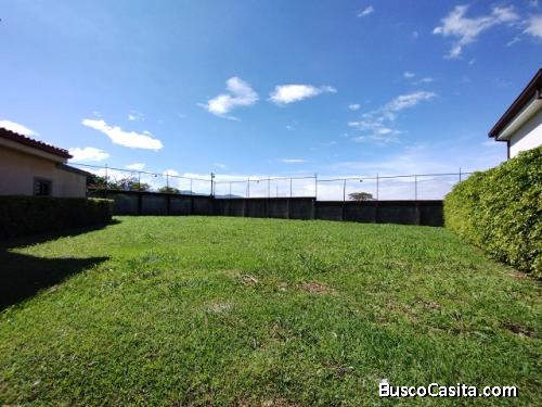 SE VENDE Lote en Condominio Hacienda Belén (134001018).