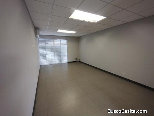 SE ALQUILA Consultorio (144) en Alajuela.