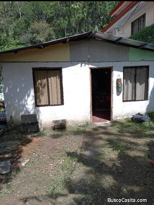 BELLA PROPIEDAD Y CASA EN ACOSTA, SAN JOSÉ. 