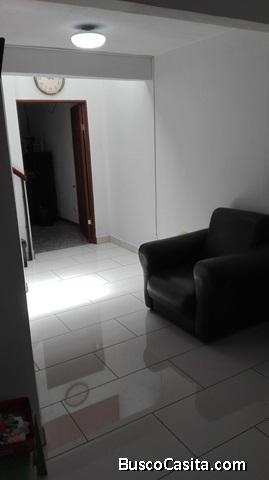 SE ALQUILA Oficina (#61) en Alajuela Centro.
