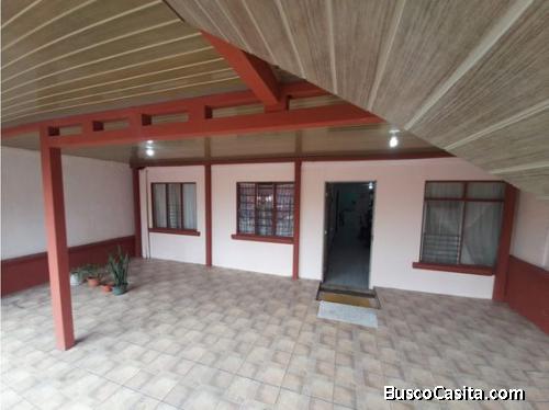 VENTA DE CASA CON DOS APARTAMENTOS, SAN JOSE, CORONADO.