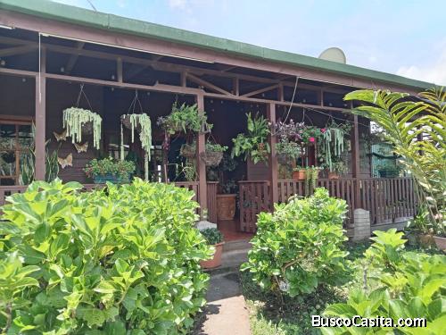 BELLÍSIMA QUINTA Y CASA EN CERVANTES DE ALVARADO, CARTAGO. 