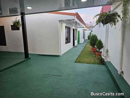 Propiedad con 2 casa pequeñas, La Suiza San Rafael 250mtrs2