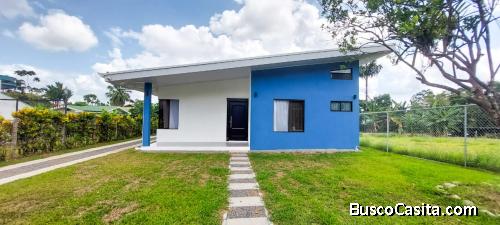 Venta de hermosa vivienda en La Colonia, Guápiles, Limón