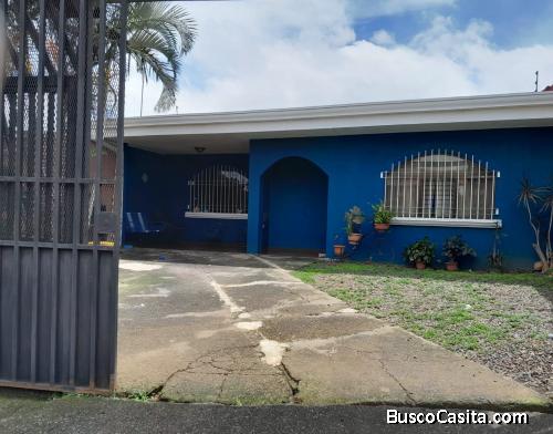 Casa a la venta en el Roble de Alajuela!