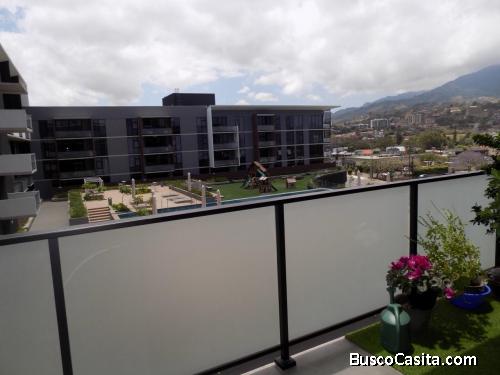CityMax Vende Apartamento en Escazú