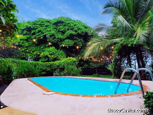 VENTA DE QUINTA CON TRES CASAS Y PISCINA, ALAJUELA, OROTINA CENTRO