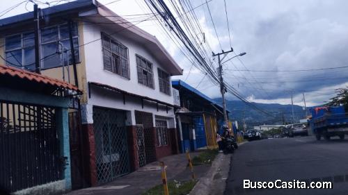 VENTA DE CASA PARA REMODELACIÓN, SAN JOSÉ, DESAMPARADOS, CALLE FALLAS