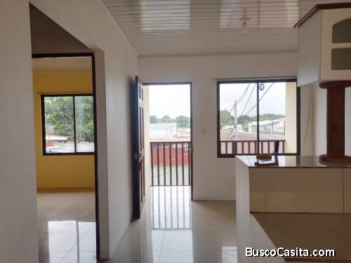 Alquiler de apartamento, cerca de la rotonda de urbanización La Giralda