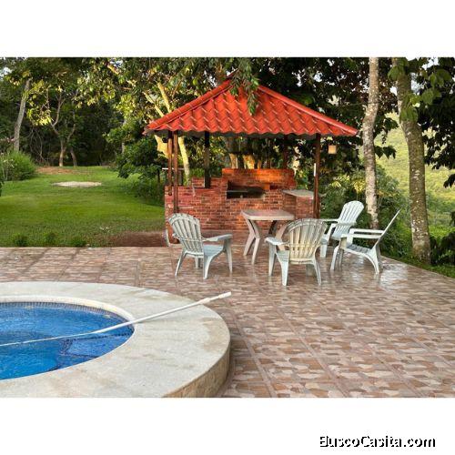 VENTA DE CASA AMUEBLADA, ALAJUELA OROTINA, CONDOMINIO CASA DE CAMPO