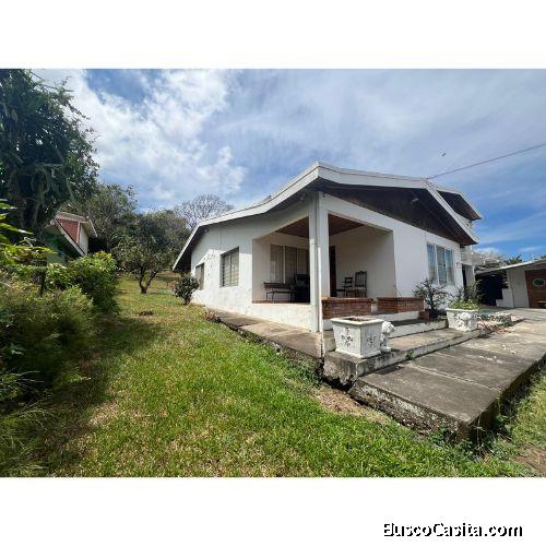VENTA DE LOTE DE USO COMERCIAL, CON CASA Y APARTAMENTO, SAN JOSE, SANTA ANA 