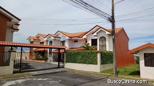 Casa en Condominio 