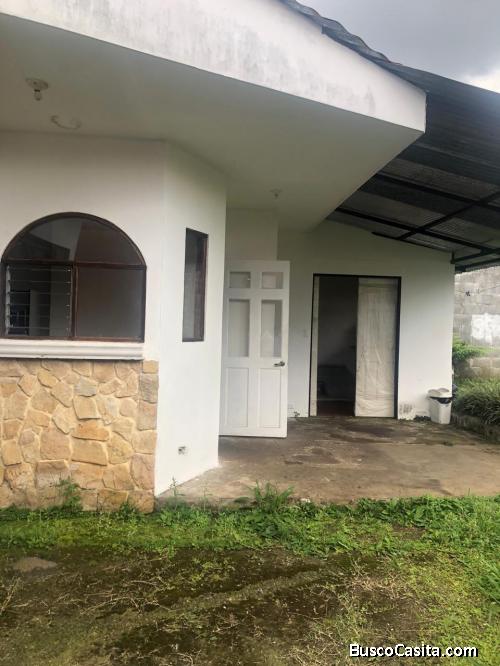 DE OPORTUNIDAD BELLA CASA EN SAN ISIDRO HEREDIA. 