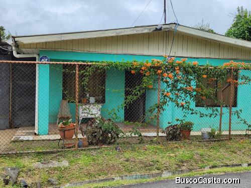Propiedad con 2 casitas, San Isidro de Heredia 2,498 mtrs2
