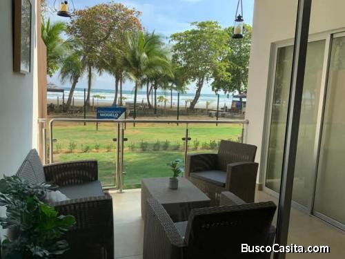SE VENDE BELLO APARTAMENTO EN VISTAS DEL BEJUCO, PARRITA. 