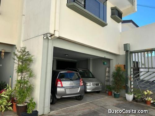 Vivienda ubicada en San Rafael de Escazú