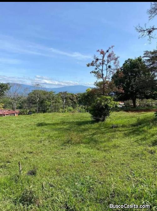 2 BELLÍSIMAS PROPIEDADES EN ATENAS, ALAJUELA. 