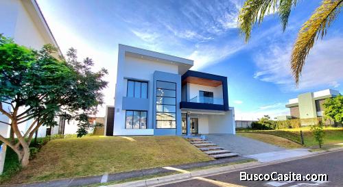 Casa en alquiler en Condominio de lujo en Grecia