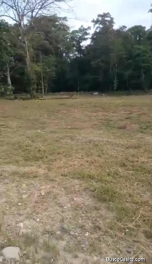 DE OPORTUNIDAD BELLA PROPIEDAD EN LIMÓN. 