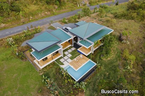Casa de Ensueño en Venta en Alegría Village