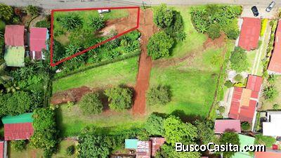 LOTE DE 663m² EN VENTA, UBICADO EN BARRIO SAN LUIS PÉREZ ZELEDÓN.