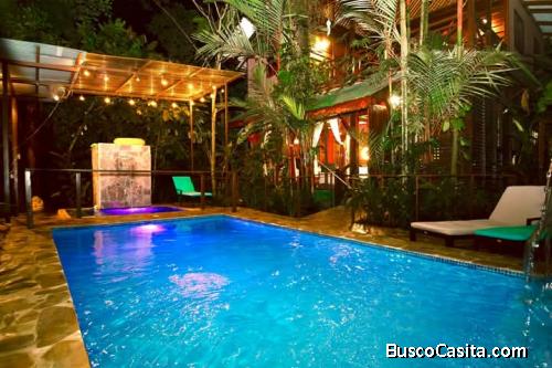 SE VENDE VILLA DE LUJO EN COCLES, LIMÓN. 