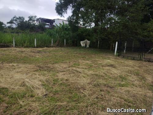 SE VENDE BELLA Y CÉNTRICA PROPIEDAD EN ATENAS. 