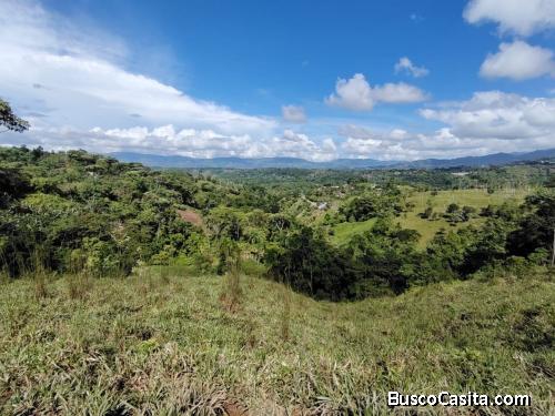 FINCA EN VENTA COSTA RICA 4 HA CON VISTA Y QUEBRADAS