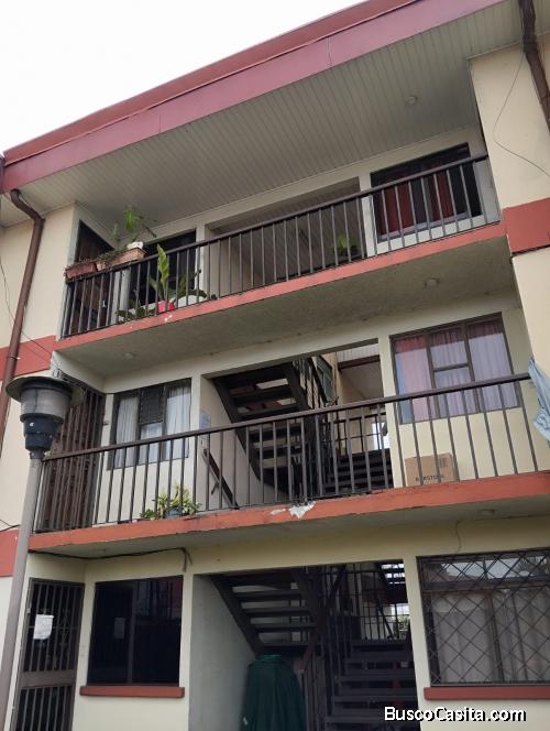 Se vende hermoso apartmento a un costado del cementerio de Desamparados