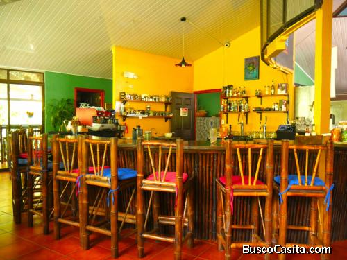 NEGOCIO-RESTAURANTE Y TIENDA 3 ACRES EN RIVAS,COSTA RICA.