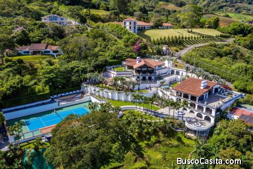 Venta de dos Maravillosa Casas en Escazú  Mls. 25-143 OFC JB