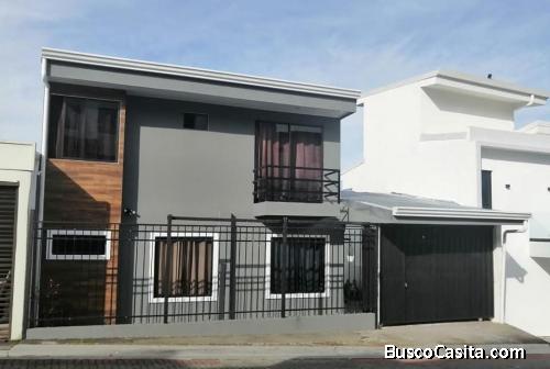 Casa en San Rafael de Escazú con seguridad 247