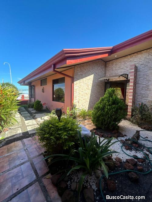 VENTA DE CASA EN HEREDIA 