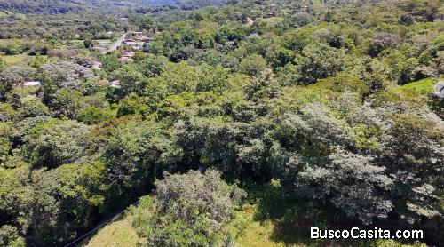 SE VENDE TERRENO EN MIRAFLORES, PÉREZ ZELEDÓN.