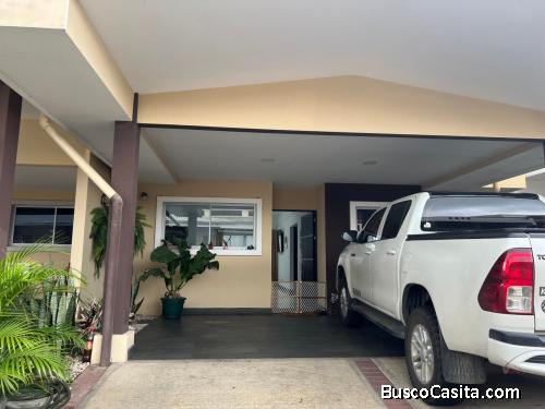 Venta de Excelente Casa en Alajuela  Mls. 26-346 OFC JB