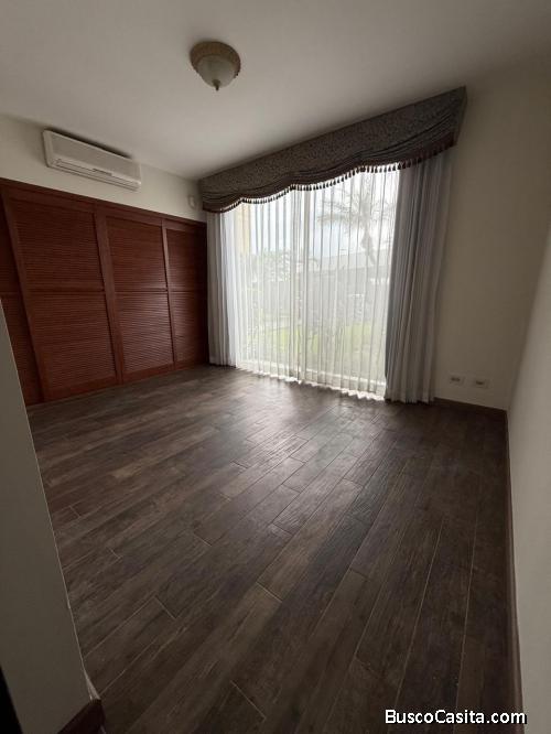 Se vende hermoso departamento