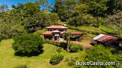 PROPIEDAD CON CASA EN 2.5 ACRES EN PÉREZ ZELEDÓN – CLIMA FRESCO, CERCA DE SAN ISIDRO Y PLAYAS 