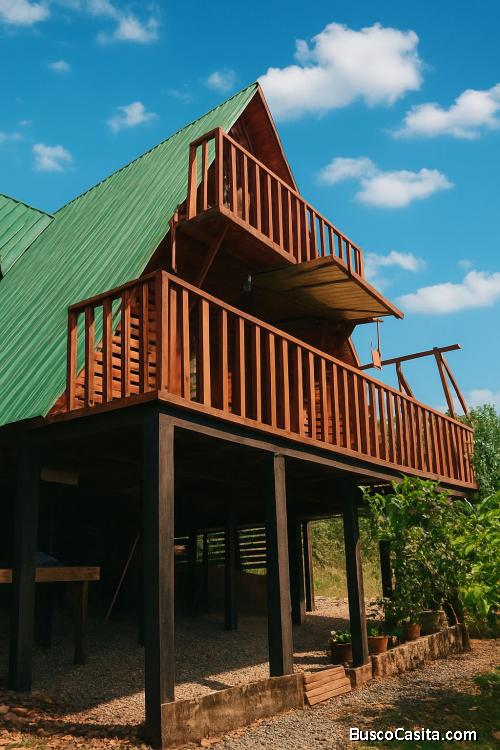 CABAÑA ECONÓMICA IDEAL EN VENTA CON VISTAS PANORÁMICAS EN QUEBRADAS