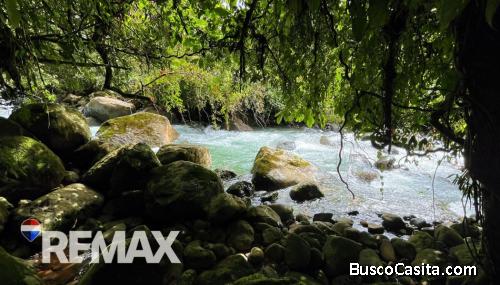 EN VENTA: LOTE EN SANTA ELENA PÉREZ ZELEDÓN – 2000M²