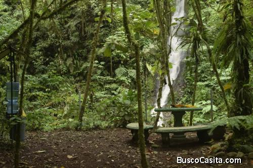 SE VENDE BELLA FINCA DE ALTA PLUSVALÍA. 