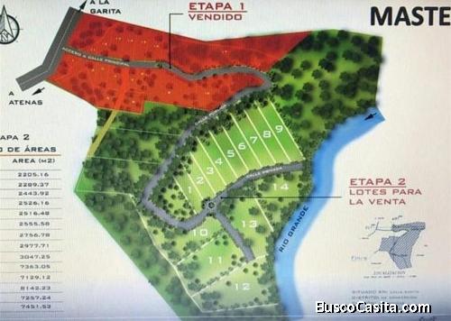 BELLÍSIMA PROPIEDAD EN RÍO GRANDE DE ATENAS. 