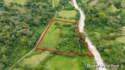 FINCA EN RÍO NUEVO DE SAVEGRE, UN PARAÍSO NATURAL EN EL CORAZÓN DEL PACÍFICO SUR DE COSTA RICA