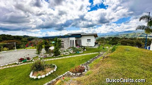 Venta de Maravillosa Casa en Pérez Zeledón  Mls. 26-985 OFC JB