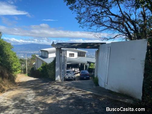 Venta Fabulosa Casa en Santa Ana  Mls. 26-972 OFC JB