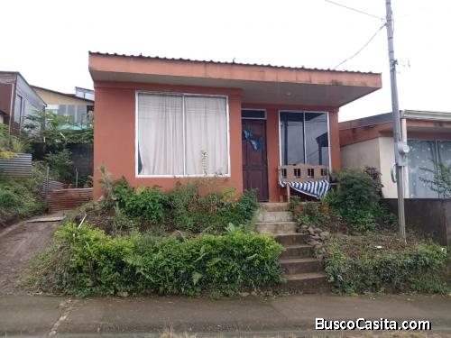 LINDA CASA EN BAJO LOS RODRIGUEZ, SAN RAMÓN. 