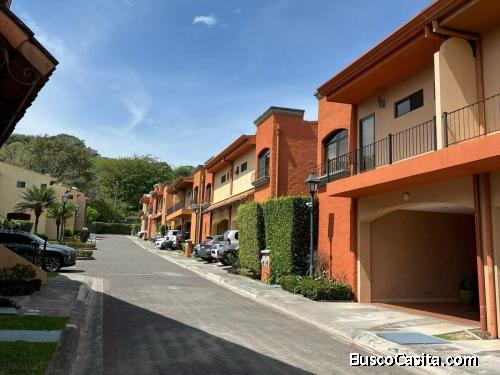 Venta de Esplendida Casa en Brasil de Mora  Mls. 26-1021 OFC JB