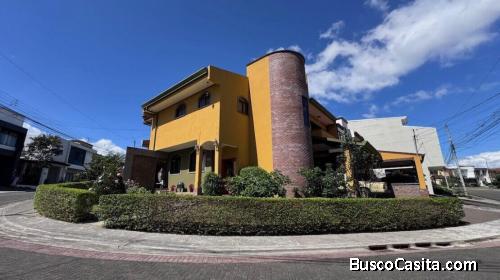 ¡Gran Oportunidad! Venta de Casa Esquinera en Condominio Lomas de Granadilla