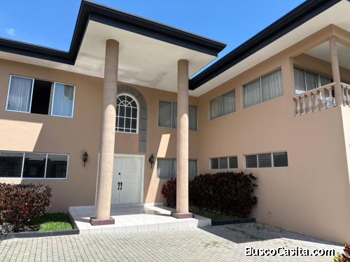 Alquiler de Esplendida Casa en Mora, San José  Mls. 25-2050 OFC JB